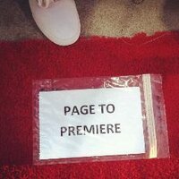 Page to Premiere (@hisgoldeneyes) 's Twitter Profile