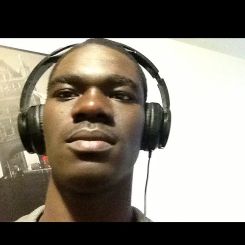 agbletheophius's profile picture. Don't worry about me God got me am doing find$$$$$