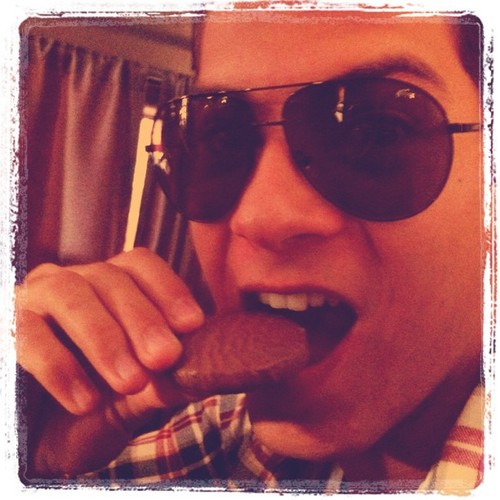 Biscoitinho nosso Arthur Aguiar Lindo