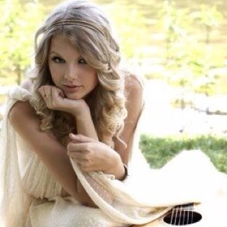 Hello:)I am Chloe.I will follow you bck if you follo me.So yeah,i hve not much to say.*LET THE SKYFALL,WHEN IT CRUMBLES*.