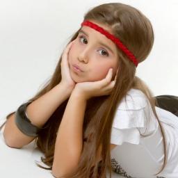 Boi,Boi,Boi, Boi da cara preta,
Sou fã da menininha mais bonita do planeta ♥