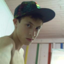 - o gαroto que te conhece
o homem que te enlouquece '
- α pessoα que você nuncα vαi ser ,nem me copiαr
por que sou o que sou e ninguém vαi me mudαr!