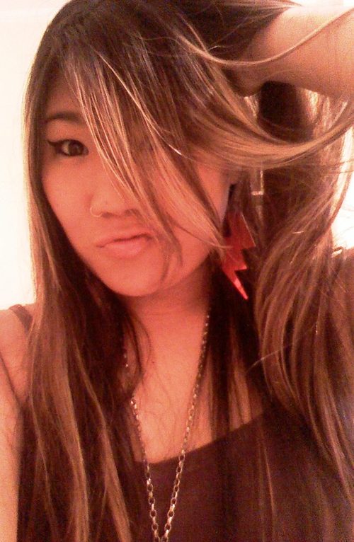 sandy_dm9's profile picture. 