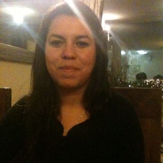 soy exageradamente BUENA ONDA! POLolEO HACE MUCHOS AÑOS Y ME ENCANTE LA GENTE DERECHA y directa!