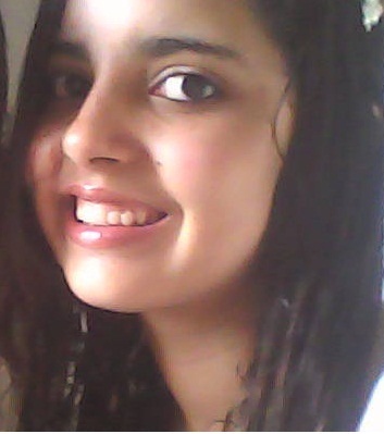 larissaevange11's profile picture. 