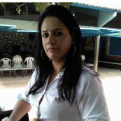 Pra você uma caxinha de segredos, tente desvendar,não juge sem saber, ou tentar entender.. kiss kiss mamoliveira.