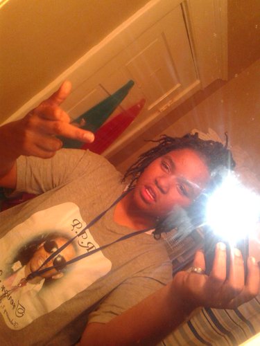 im YUNG & THUGGIN dats all ya asx need twe know