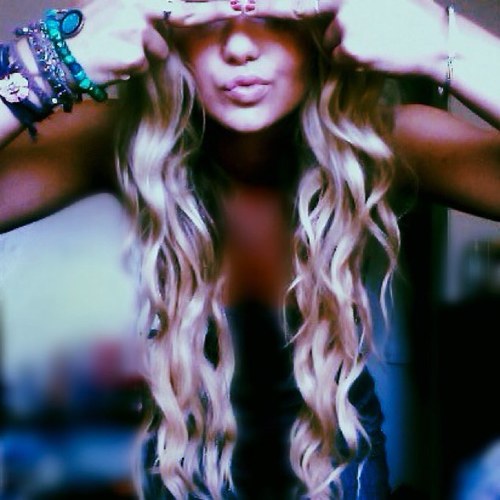 Young_free_tan's profile picture. 