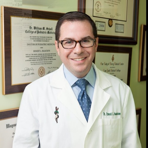 Dr. Isaacson's priority is to educate and inform his patients in a comfortable and convenient setting.