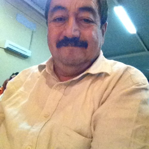 Twitter official Pastor Roberto Hernandez @amistadveracruz http://t.co/8kPqX9i7Vv ...Esposo, Padre, Abuelo, Pastor de Amistad Cristiana De Veracruz A.C.