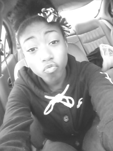 see that follow button? U should fuck it ! follow me on IG:LONDON_MARIEE_  :))