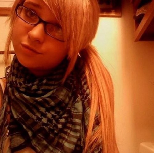 FueledByLoki's profile picture. Writer for @IrisTheSnake #Hiddlestoner #TeamRenner #RobertDowneyFangirlJr.
#Panhead #Potterhead #LokisArmy #REDHEAD