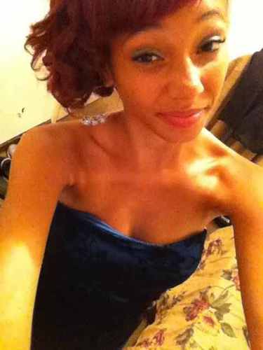 #Team Pink #Team Idgaf #Light Skinned #Field Hockey Player 27 #Team BitchesDontFearMe