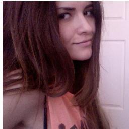 VeroArriaran's profile picture. Thank God the world doesn't make sense..