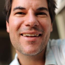 Marketing guy who follows the latest in consumer trends, social media, advertising, design and developing great customer experiences.