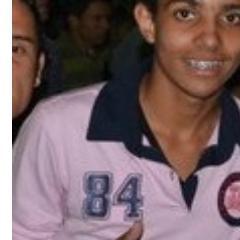 Ousadia pra entrar, Alegria pra vencer :)  
Filho de Deus com muito orgulho ♥