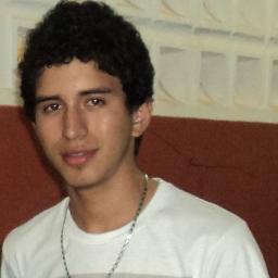Não ligo que me olhem da cabeça aos pés..porque nunca farão minha cabeça e nunca chegarão aos meus pés