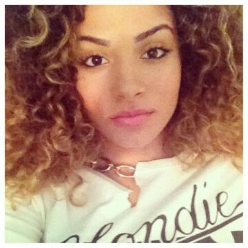 Fan Page of the baddest bitch of BGC9. Don't get it twisted. Real twitter page of Christina is @Christina_Jerz :)