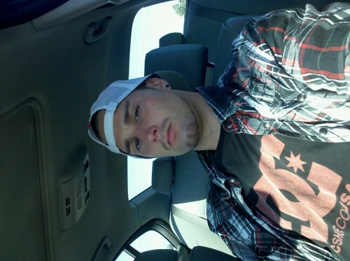 dustin_tews's profile picture. 