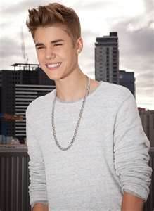 Dareal_Bieber Official Twitter Page! #TeamBieber #TeamYungLuv #TeamSemiMoto! @JustinBieber @Yung_Luv_Music and @semi_moto_music #Real