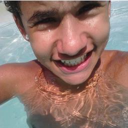 - ADICIONA msn que agente conversa,podepá ? ;*
MSN: james_moradei@hotmail.com
FACEBOOKhttp://www.facebook.com/james.moradei