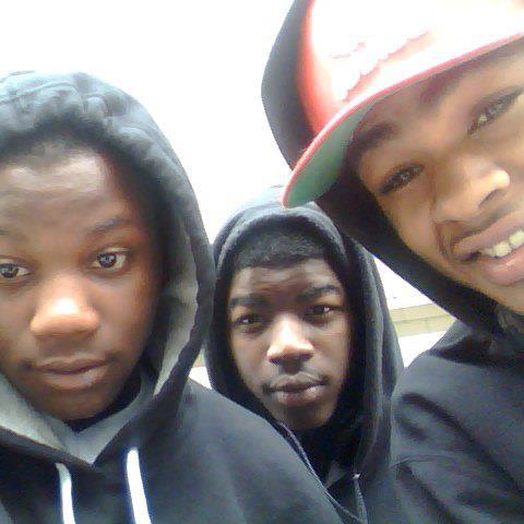i be chillen on da block gettin bread . yuh already kno BLVD to da death of me , nd shot out to ATM