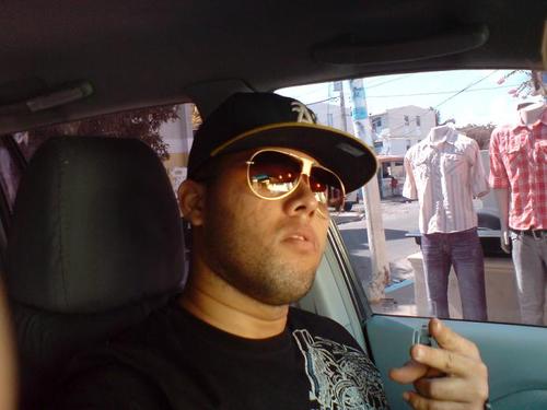 Yo soy como me hiso dios y para enterarte conoceme mejor en persona