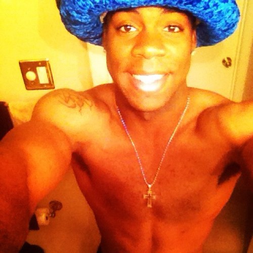 follow me on instagram @dre33192