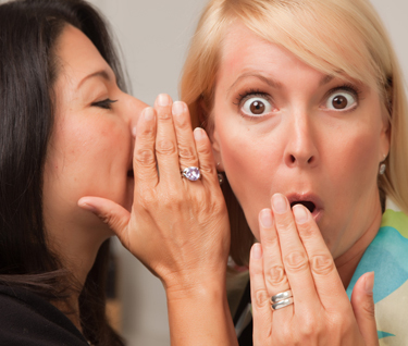 AchterklapNL's profile picture. Achterklap is een menselijke activiteit waarbij over iemand wordt gesproken - meestal in ongunstige zin zonder dat de persoon in kwestie bij het gesprek is.