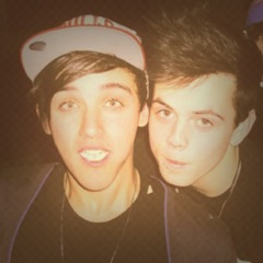 idk I just love the internet. Jai Brooks follows because he's fab.