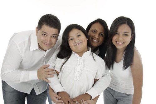 Sou Pastor da igreja INEMP12, em Sp, Capital, casado com Zilma minha parceira de vida, discípulos dos Aps Sóstenes e Lilian Souza.(Bahia)