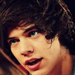 100% Fan de @onedirection
Si me sigues te sigo