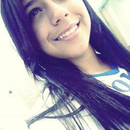 Nãao mee juulgue pelo ooqe eeu façoo ,,
               Mee conheçáa anttes !! { aondee aáh Fogoo áah Fumaçáa } *-*