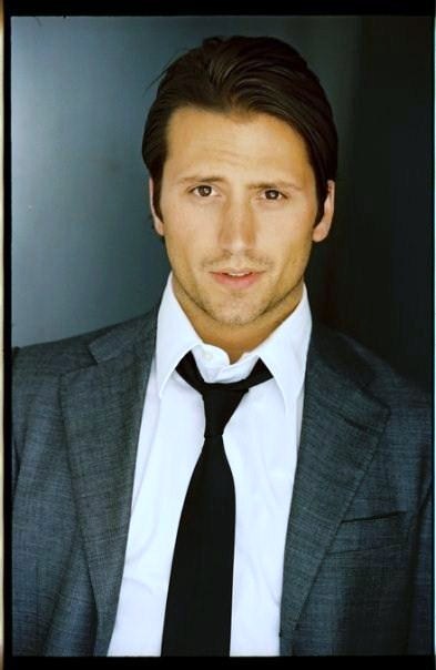 jasonellefson's profile picture. In the City of Angels.