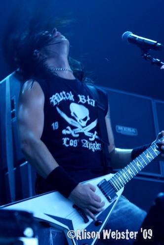 Mmmm
a small Guitar Player!!!
That's All what I have... :D