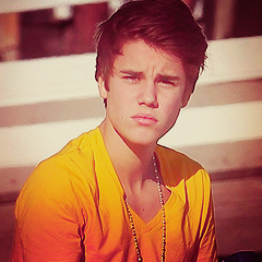 ʝustin bieber means the entire world to me. what else ? i'm a toaster. ℬℯℓιℯvℯ ... avɑlɑnnɑ ☆