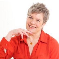 suzie hayman (@sustie) 's Twitter Profile