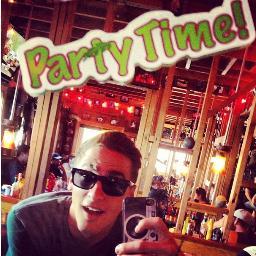 Life:@23Ma_Henderson  @Anna__Maslow @bigtimerush @HeffronDrive @onedirection @Harry_Styles I Love You Gays Sexys :B ♥