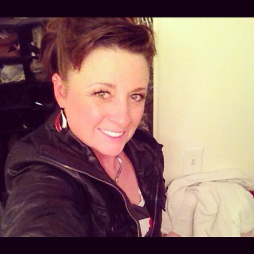 Independent Military Mom serving her Country one way or another.