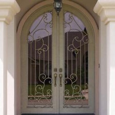 Distinctive Doors (@DistinctiveDoor) | Twitter
