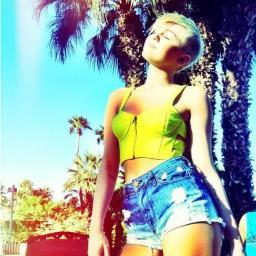 CDCMileycyrus's profile picture. http://t.co/7JN0VcYWQR nuestro sitio web