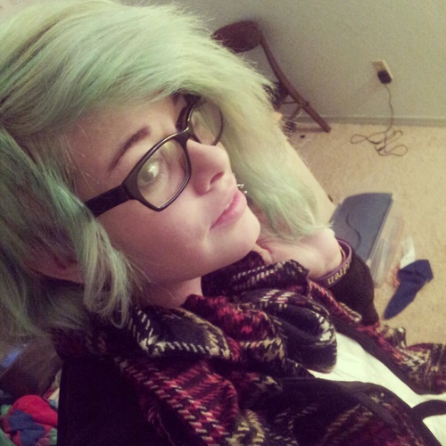 RinDragoo's profile picture. uh. hi.