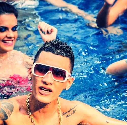 Fc Do @McLeoDaBaixada Criado No Dia 29/10/2012 Oficializado e Seguido ;]]