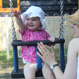 Winging it at this parenting thing but trying my best every day. Baby wearing advocate & peer supporter.