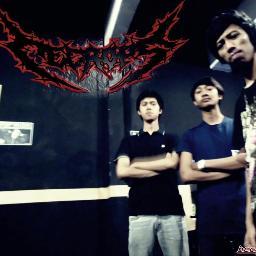 Cecrops fast progressive metal from bandung
vox as :@hilal_moch
guitar as :@fikripik182
drum as :@nurrezamochamad