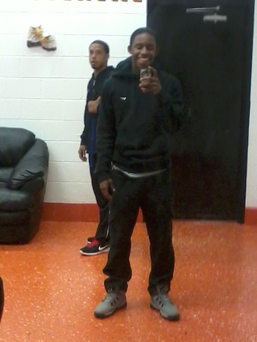 22_Brandon_22's profile picture. #TeamBaller My medicine is stepping on that court or diamond and all my worries and problems go away.... #TeamGodFirst