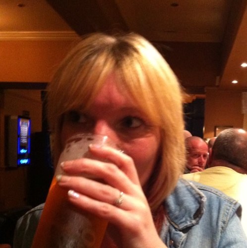 Mum of two daughters,huge Oasis fan!! Rhyl,North Wales UK