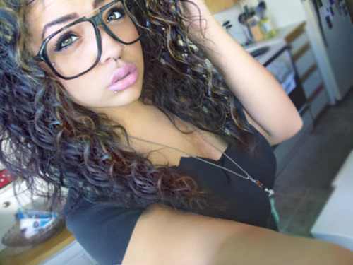 #1 KEAIRA LASHAE FAN Im craziii.. im fun!! im a teen!! with dreams bigger than this world..O and i talk shit!! #TEAMLASHAE #BOSS #TEAMSUPERHERO..FOLLOW-4-FOLLOW