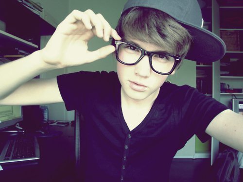 Loading Swag..complete
█████████████ 100% Swagger :D
swag swag swag
follow me..i follow back