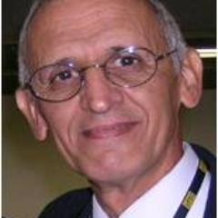 Professor Titular da Universidade Federal de Santa Catarina, curso de Odontologia, área de Radiologia - Doutor em Engenharia e Gestão do Conhecimento